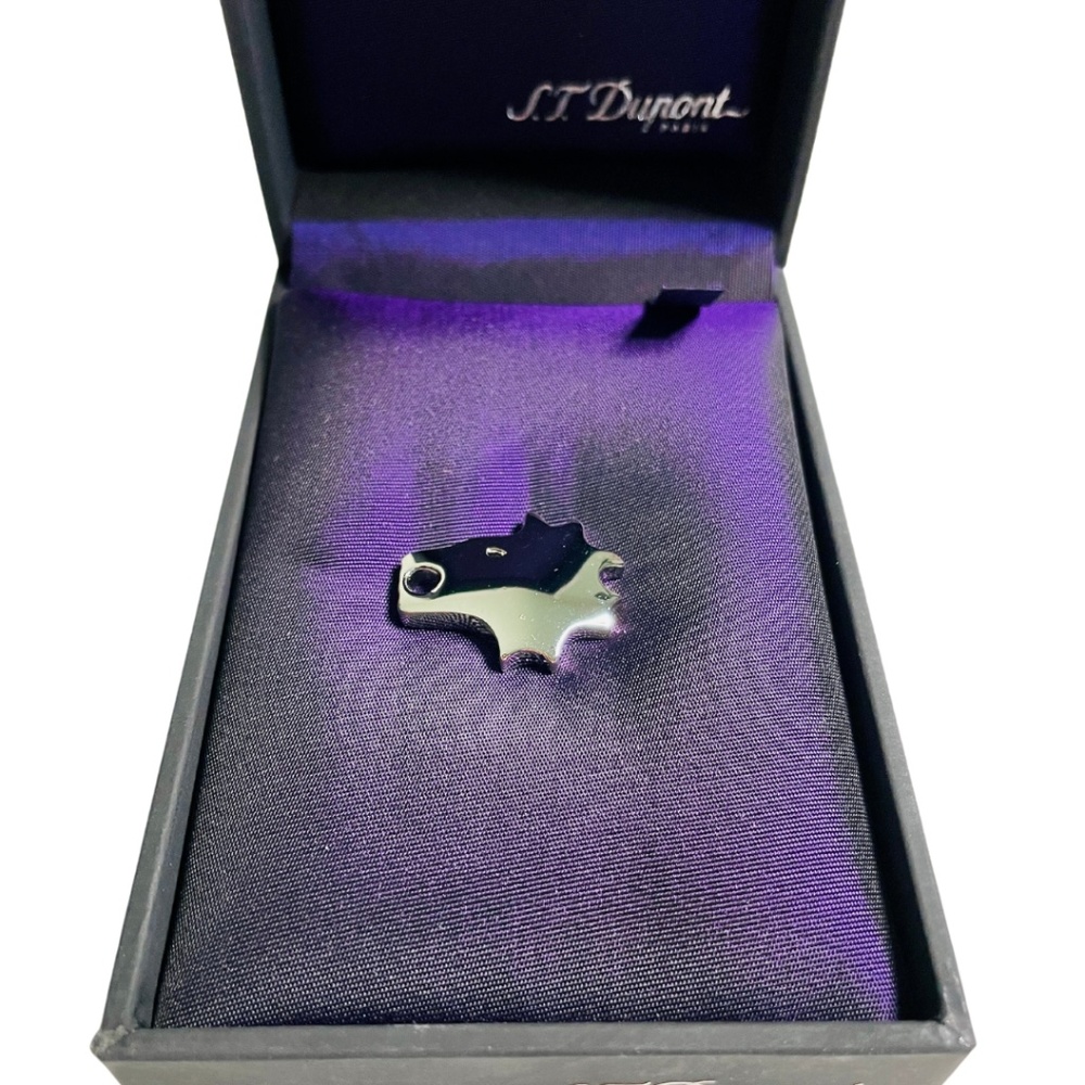 S.T. Dupont Paris Wolf Head Palladium Lapel Pin Made in France with Box